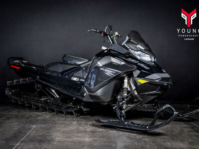 2022 Ski-Doo Summit® Edge® Rotax® 850 E-TEC® 165 PowderMax L. 3.0 Black