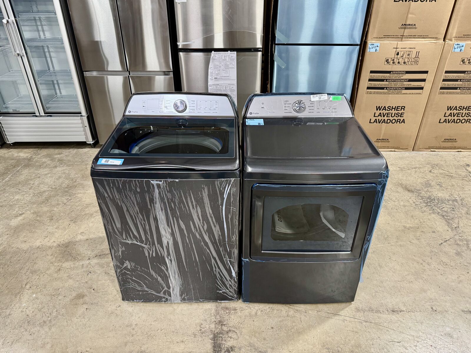 NEW GE SMART WASHER AND DRYER SET