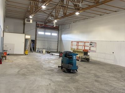 Layton flex space 2800sq ft