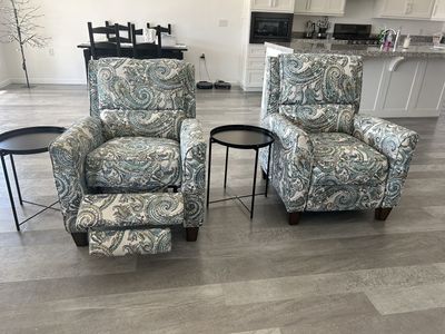 Recliners pair 500.00 for both
