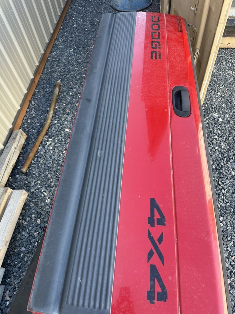 2nd Gen Dodge Tailgate With Hardware