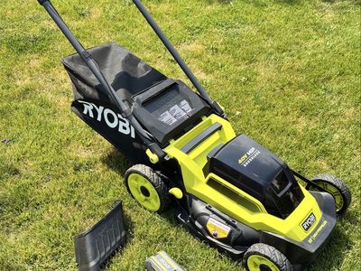Ryobi 40V HP Brushless 20-Inch Cordless Self-Propelled Lawn Mower with Battery & Charger