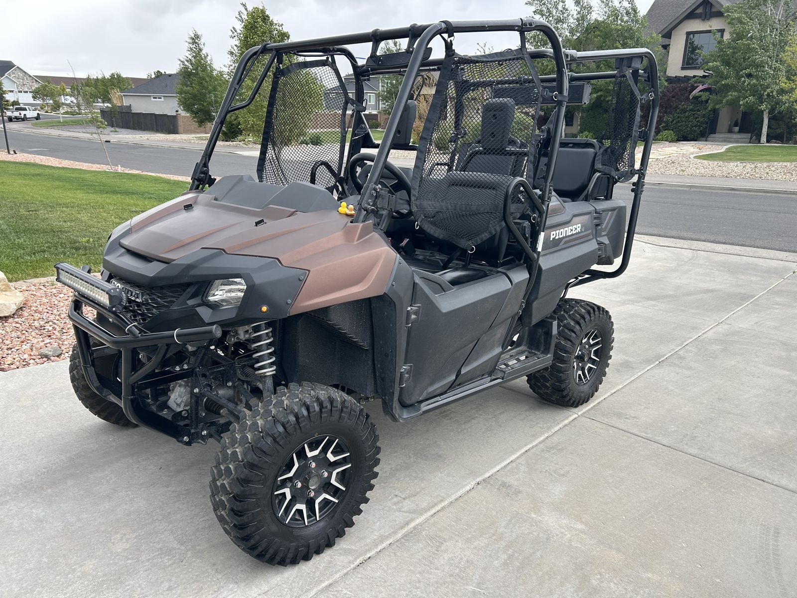 2021 Honda Pioneer 700-4 deluxe 4x4 side by side