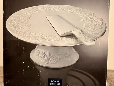 Ivory Porcelain Pedestal Cake Server Plate Rose Design Platinum Trim
