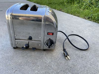 Dualit Classic 2-Slice Toaster - Stainless Steel, Durable, Timeless Design