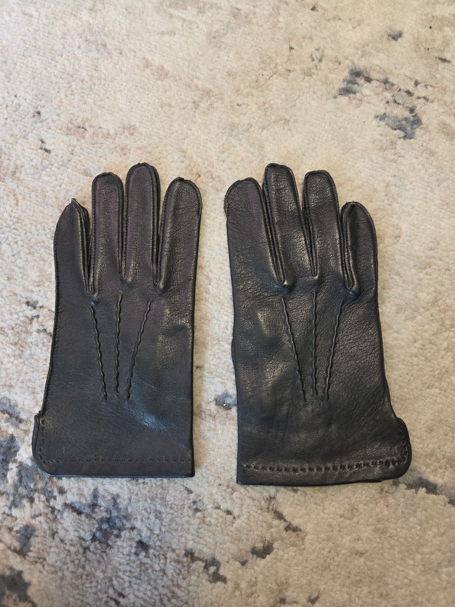 Black Capeskin Leather Gloves – Small – Vintage – Excellent Condition