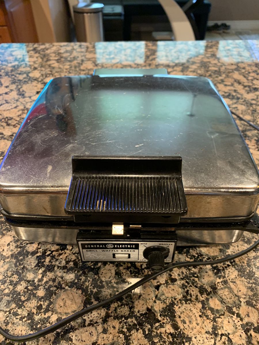 VTG GE Grill / Waffle Maker