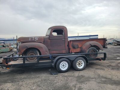 Want to Buy 1947 International KB Glass And Bumper