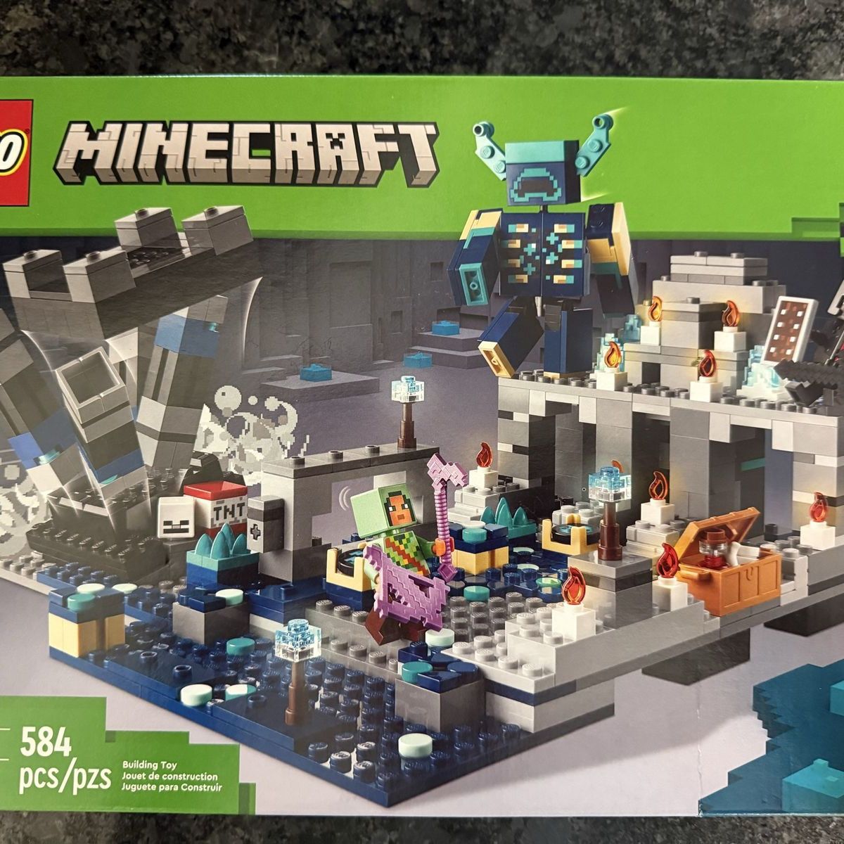 LEGO Minecraft: The Deep Dark Battle UNOPENED.