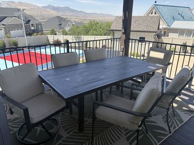 Patio Dining Set - Dark Wood Style Table & 6 Swivel Armchairs with Cushions - Outdoor Furniture