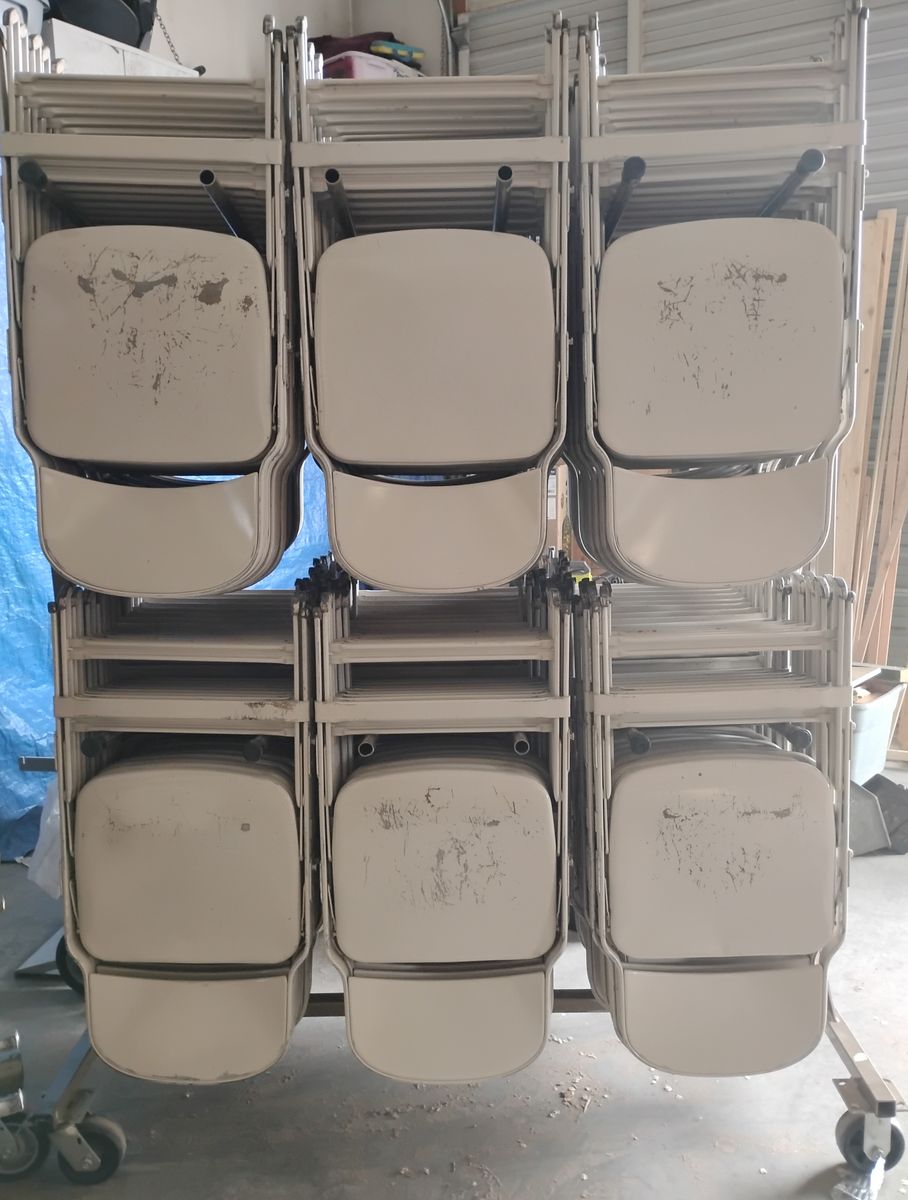 Rack for folding metal chairs