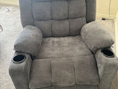 Gray Fabric Recliner Chair with Cupholders - Comfortable Seating