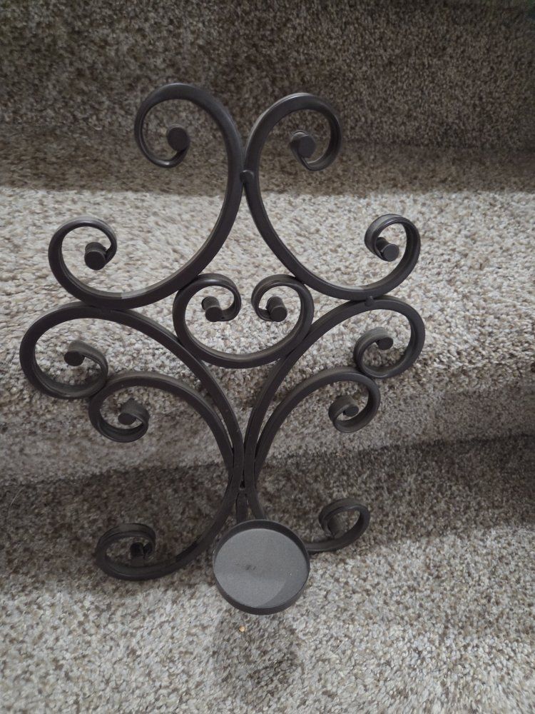 Main image 3