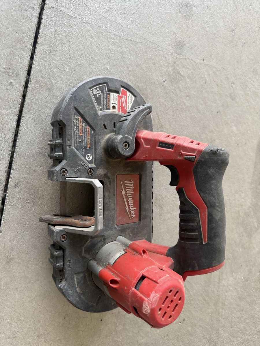 Milwaukee band saw