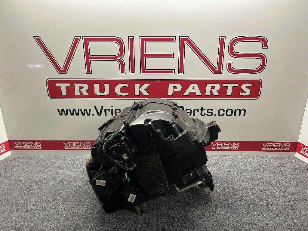 Air Conditioner Assembly Sleeper Cab Non Turbulated Heater Core, Part # 3729429C99