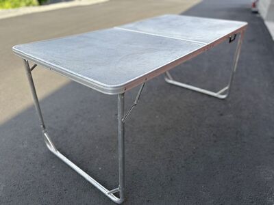 Vintage Coleman ALUMINUM FOLDING CAMPING TABLE RV FOLD AWAY, super light, Grey Mid Century