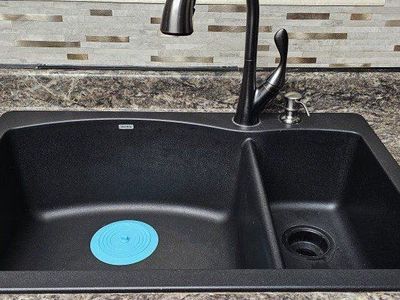 Blanco Sil-granite sink with Moen facet, black