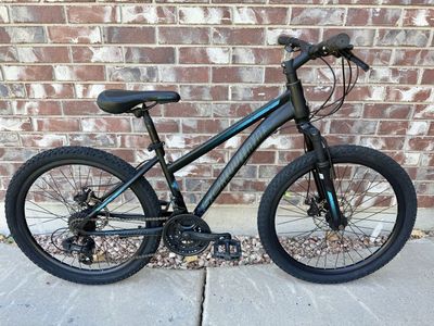 Kids 24” Schwinn Sidewinder Disk Mountain Bike