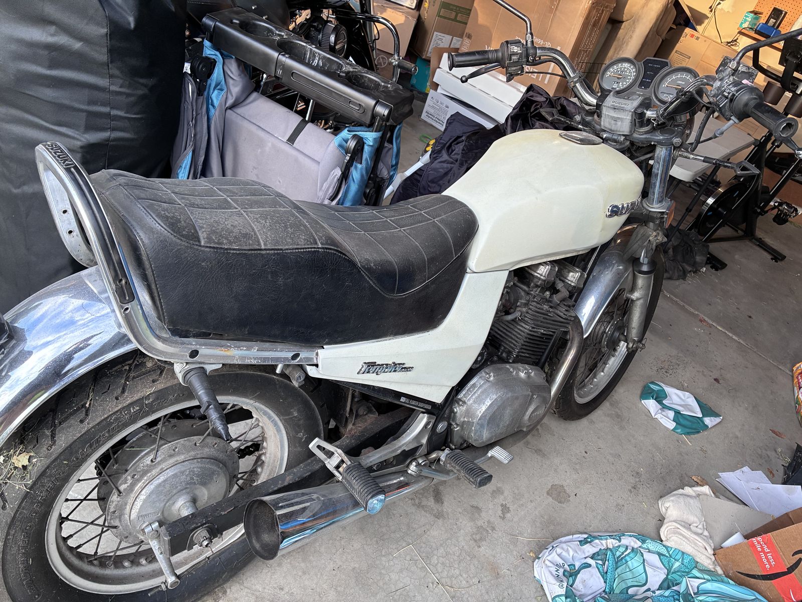 Suzuki GR650