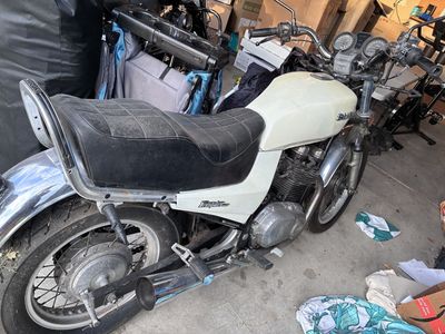 Suzuki GR650