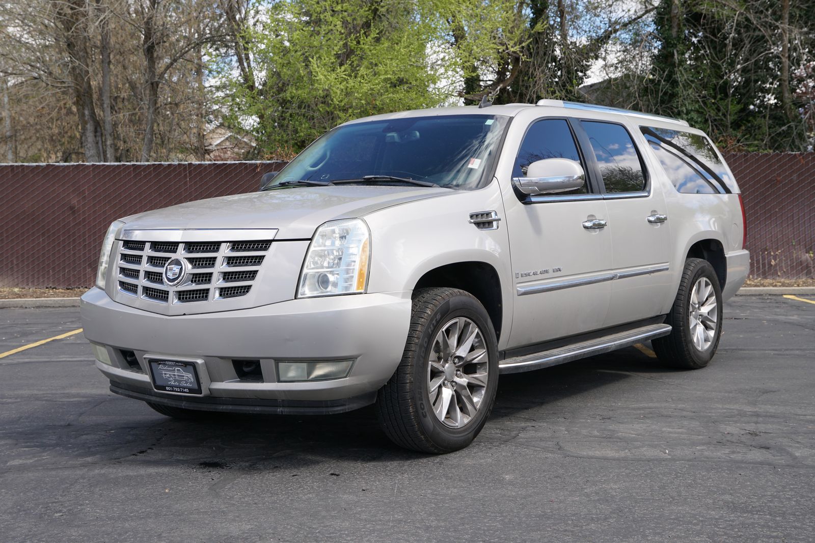2007 Cadillac Escalade ESV Base