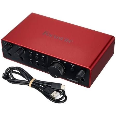 Interface: Focusrite Scarlette 2i2 4th Gen
