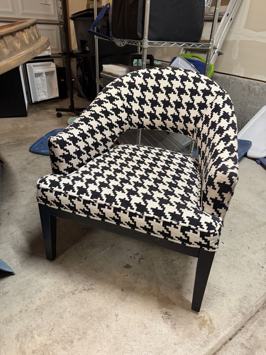 Houndstooth Chair