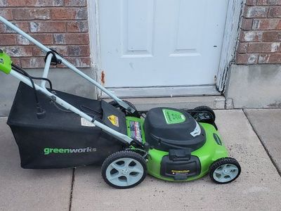 Greenworks Electric Lawn Mower