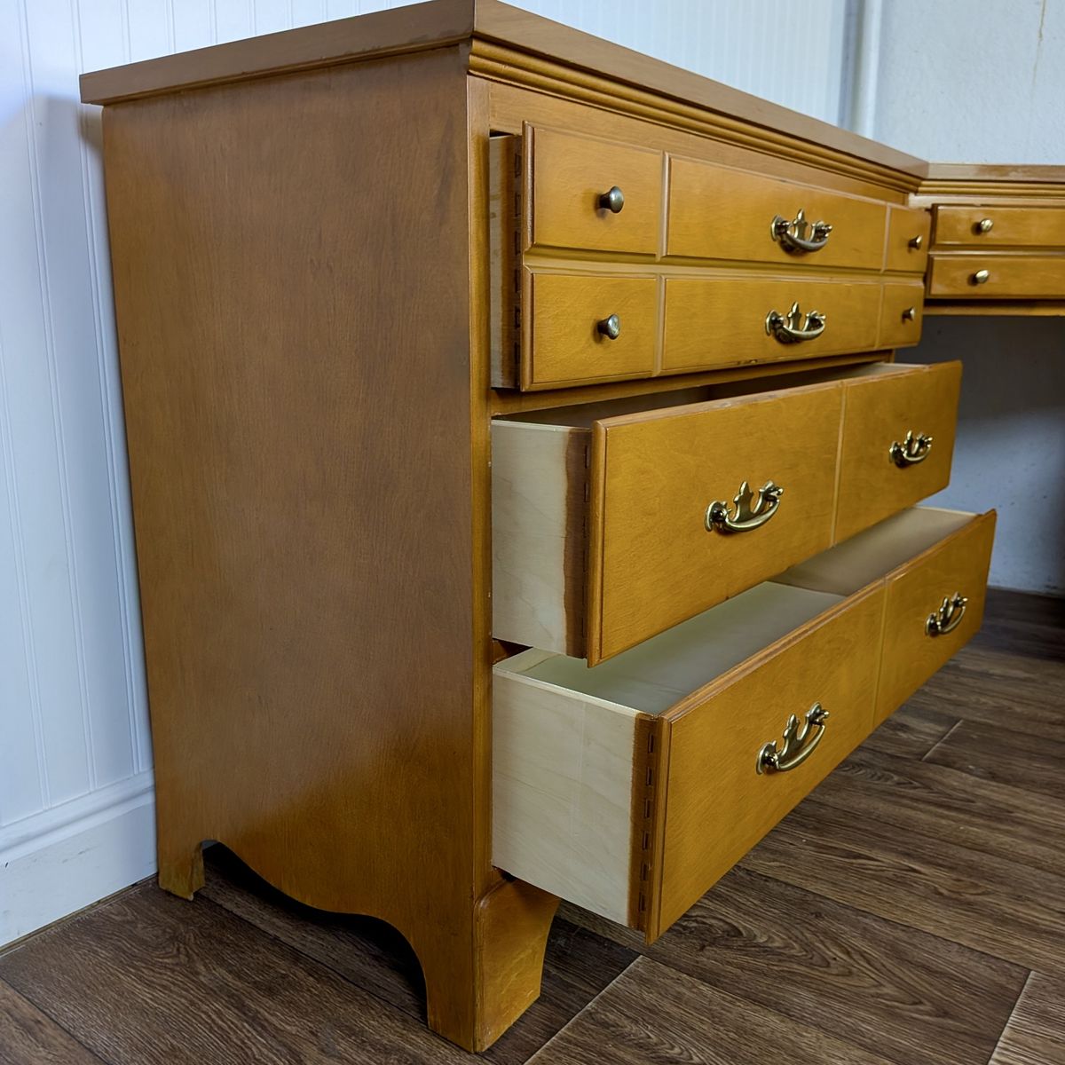 Main image 9