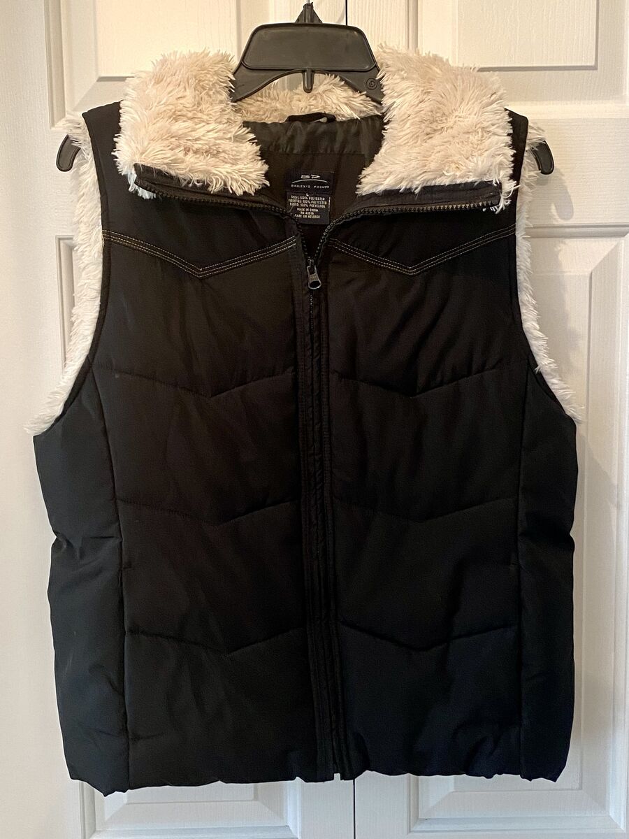 NEW - Ladies Black and Cream Vest - Wear Collar Up or Down Full Zip - Warm N Cozy - C PIX