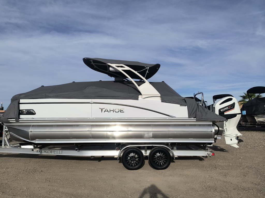 2026 Tahoe Pontoons Cascade Quad Lounge Shift Windshield 23 FT