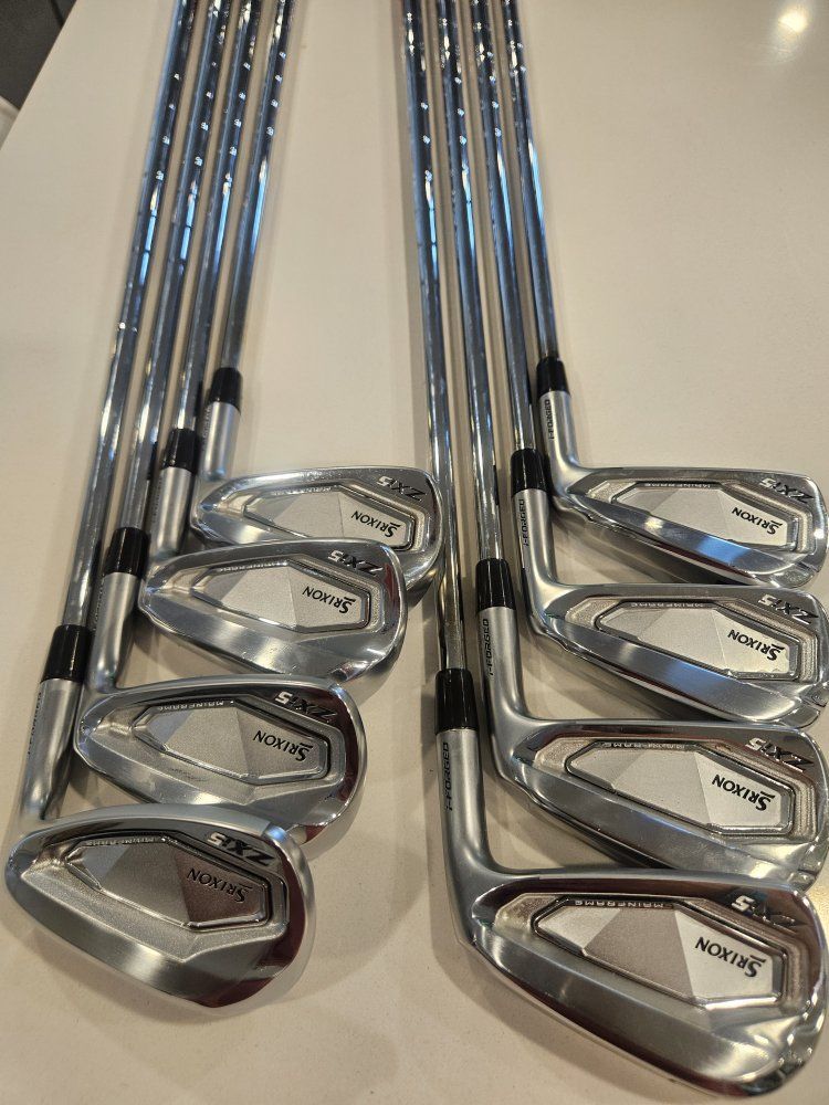 Srixon ZX5 Irons (4-A) Golf Club Set, Steel Shafts