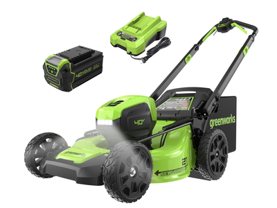 New in Box Greenworks 40V 21" Brushless Cordless (Self-Propelled) Lawn Mower 5.0Ah Battery and Charger Included