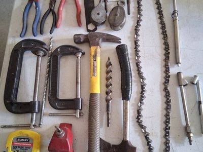 clamps tools hammer