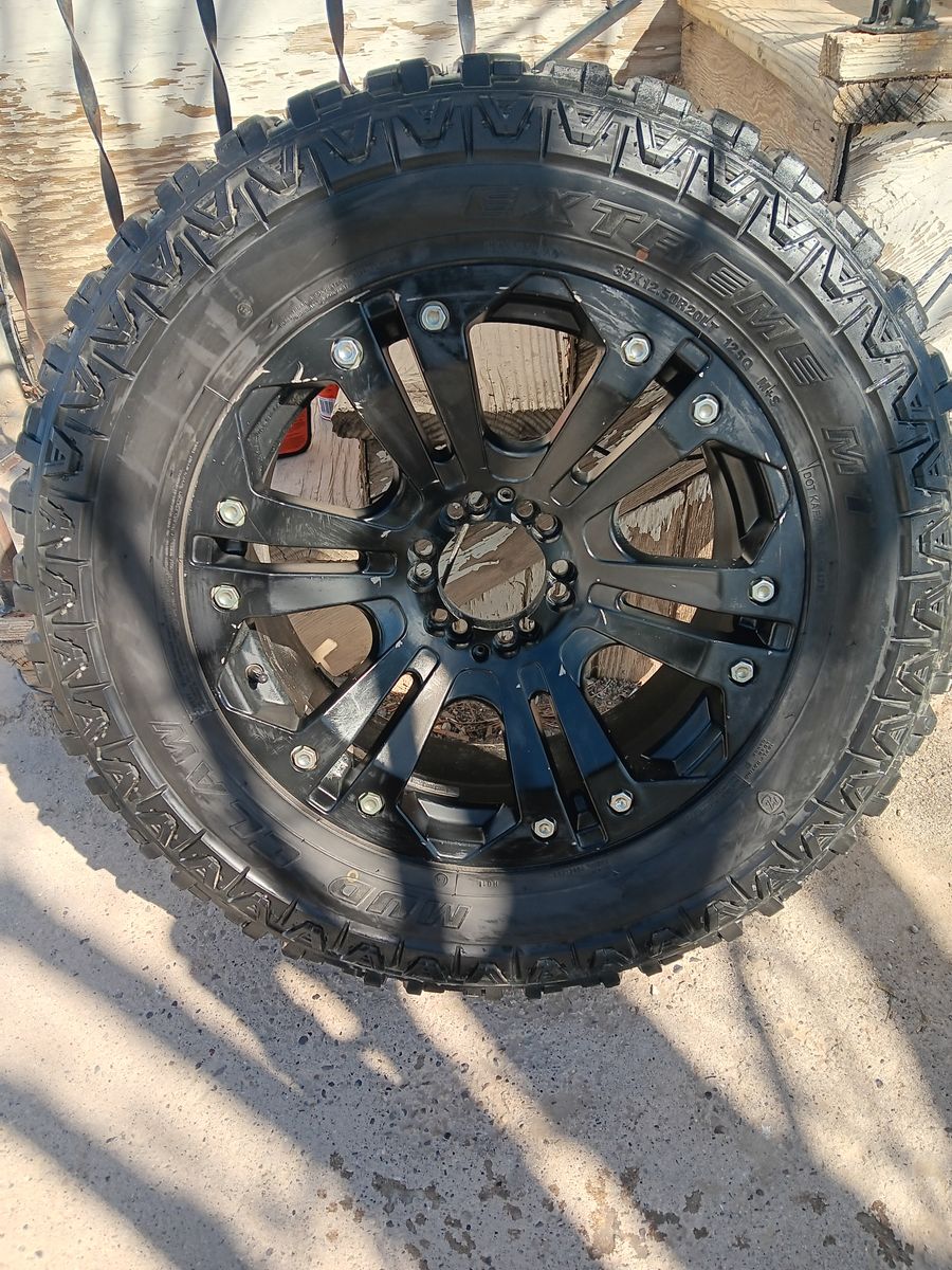 20" Chevy 1500 rims and tires