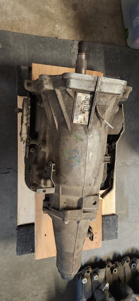 GM 4L60e 4- speed automatic, used, takeout