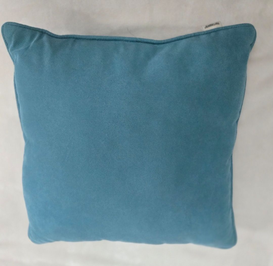 Pier 1 Imports Blue Decorative Throw Pillow - Excellent Condition 16" x 16"