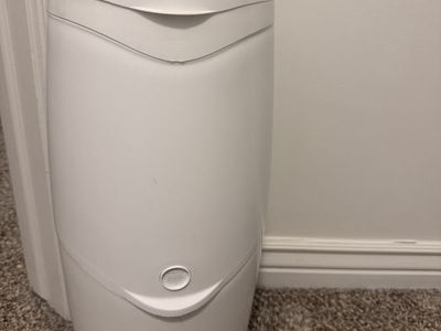 Diaper genie