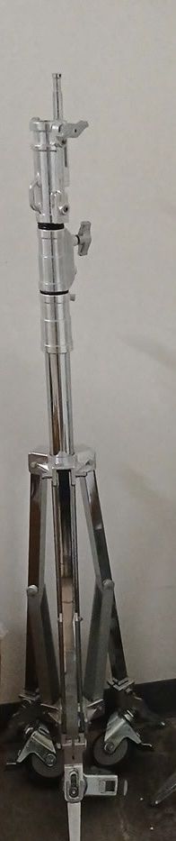 Light stand