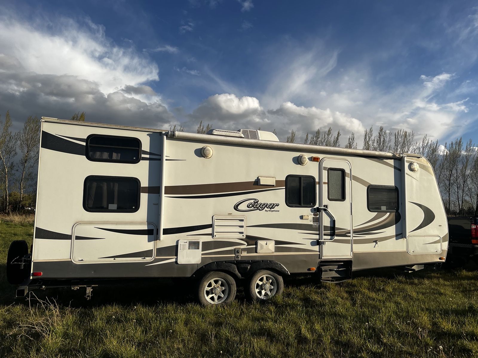 2012 Keystone Cougar 26'