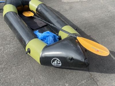 Packraft W/tizip And Paddle
