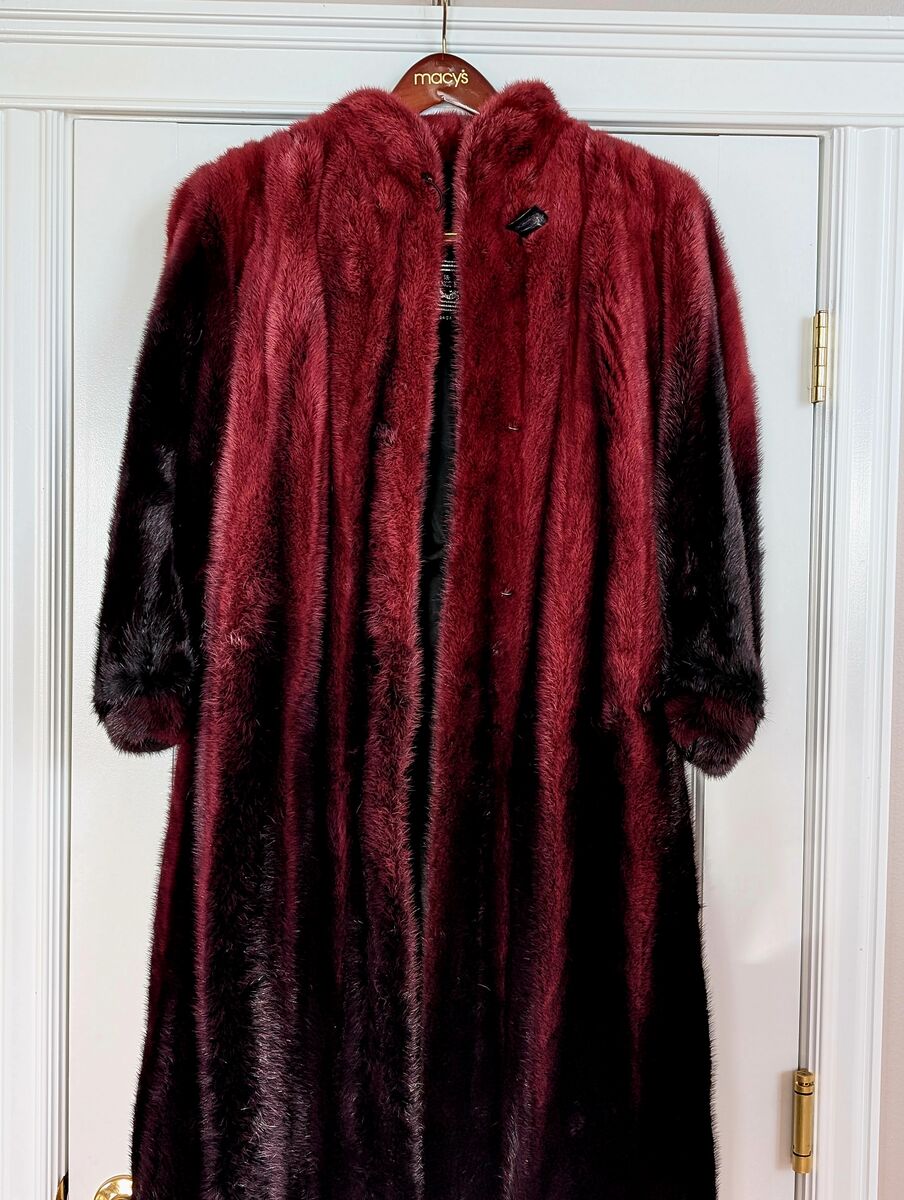 Authentic Mink Fur Coat (French)– New / Unworn – Knee Length (47”)