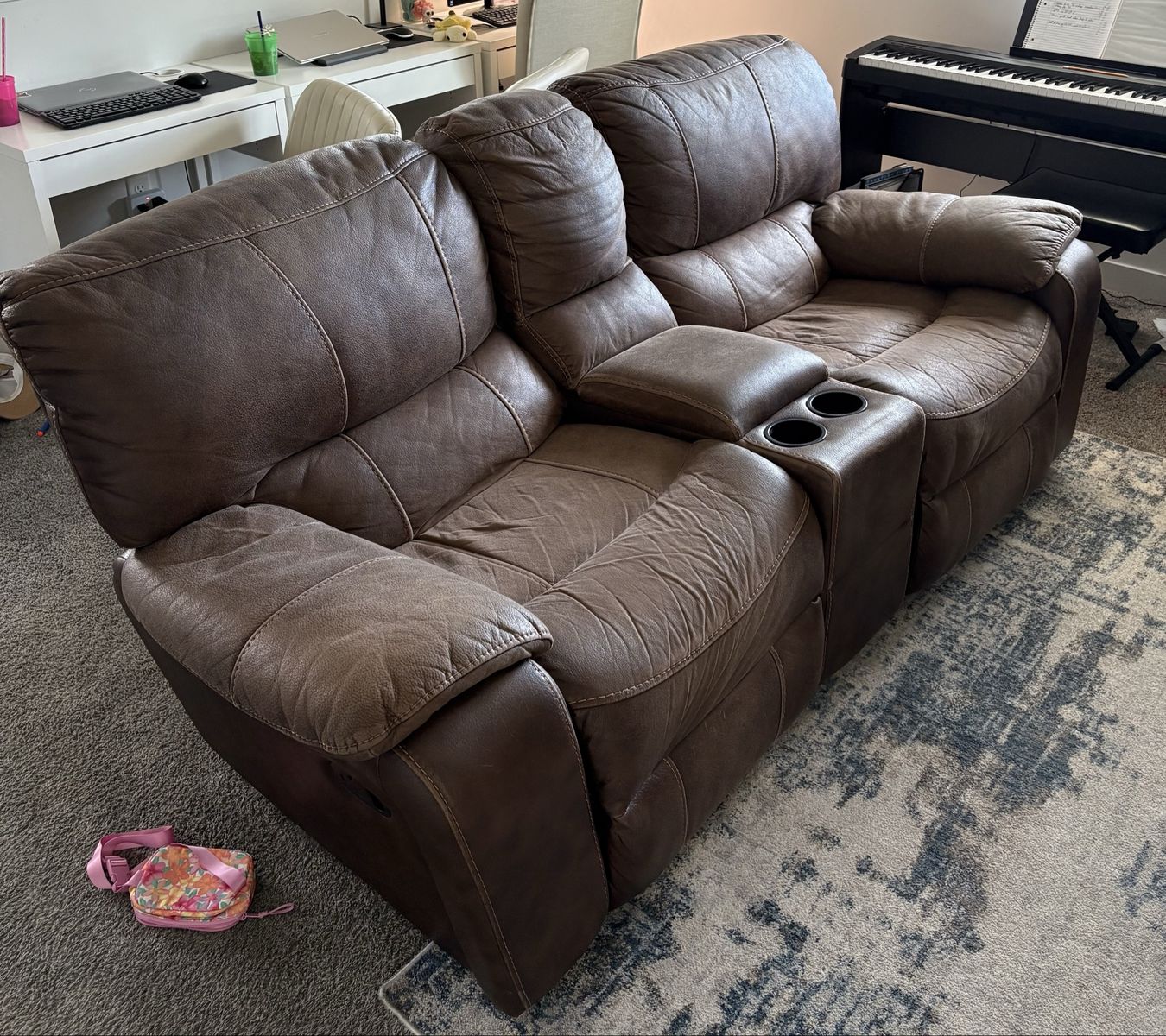 Free love seat.