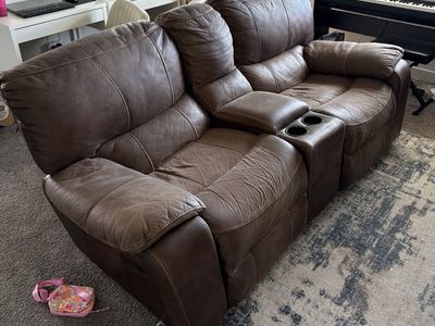 Free love seat.