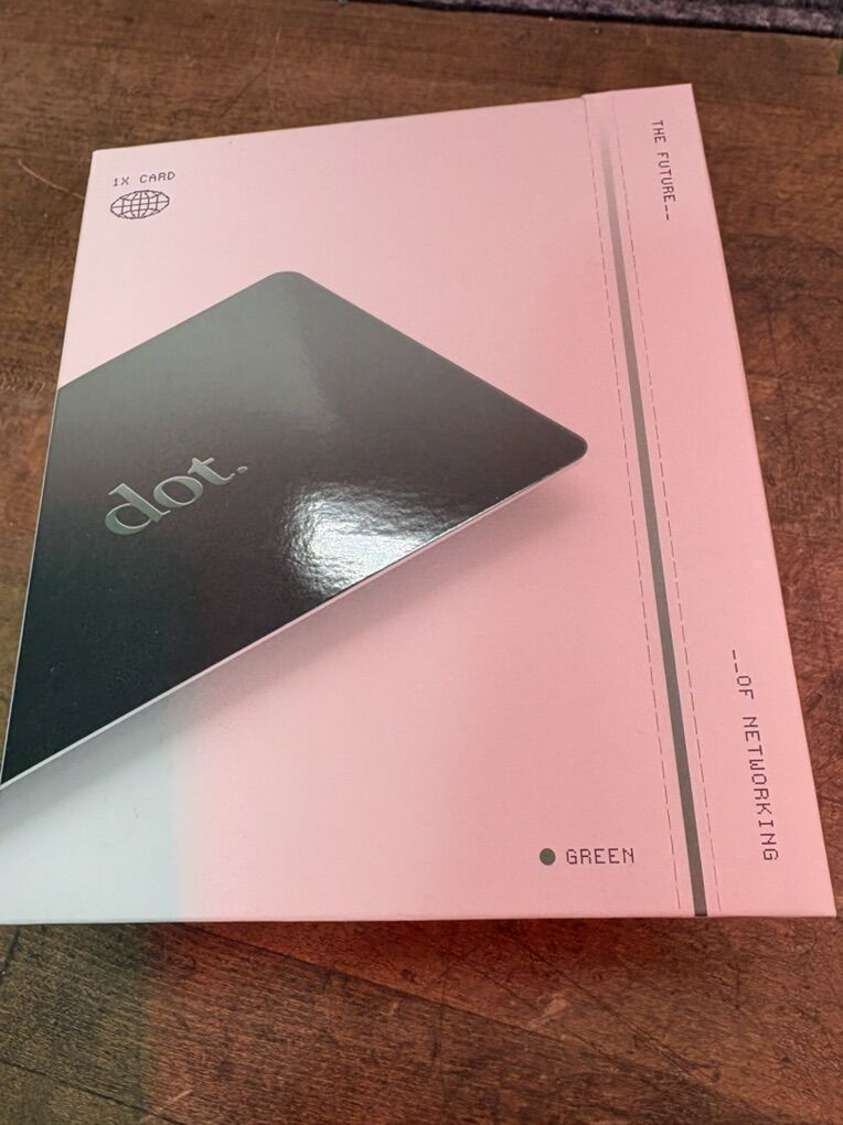 Dot Digital Networking Card Green