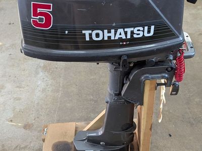 Tohatsu 5HP Outboard Engine