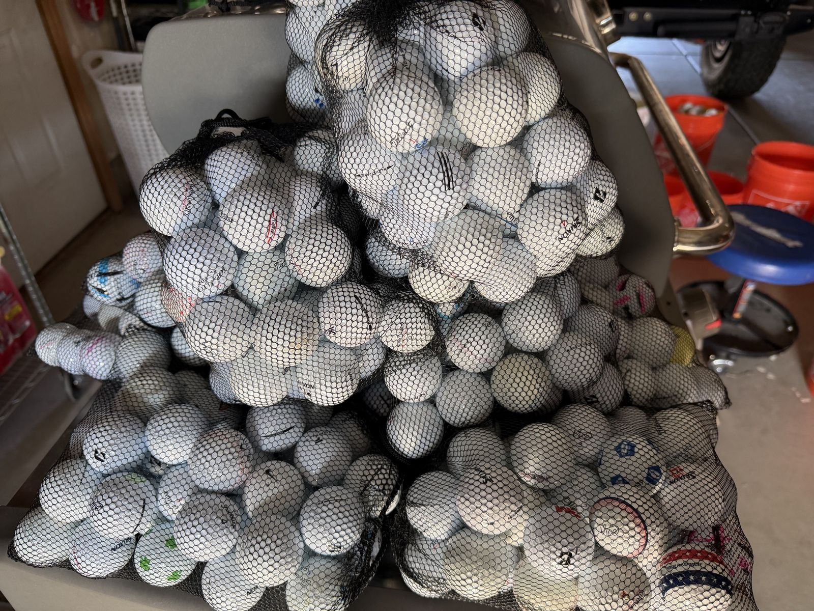40 Used Golf Balls – Clean Assorted Mix