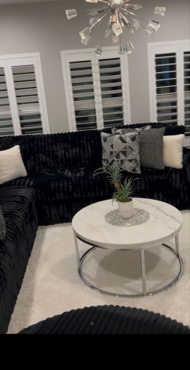 (NEW) Sectional W/ matching Swivel Chair