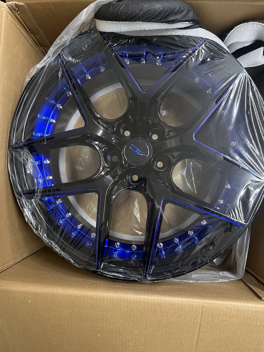 Set of AC wheels for sale brand new