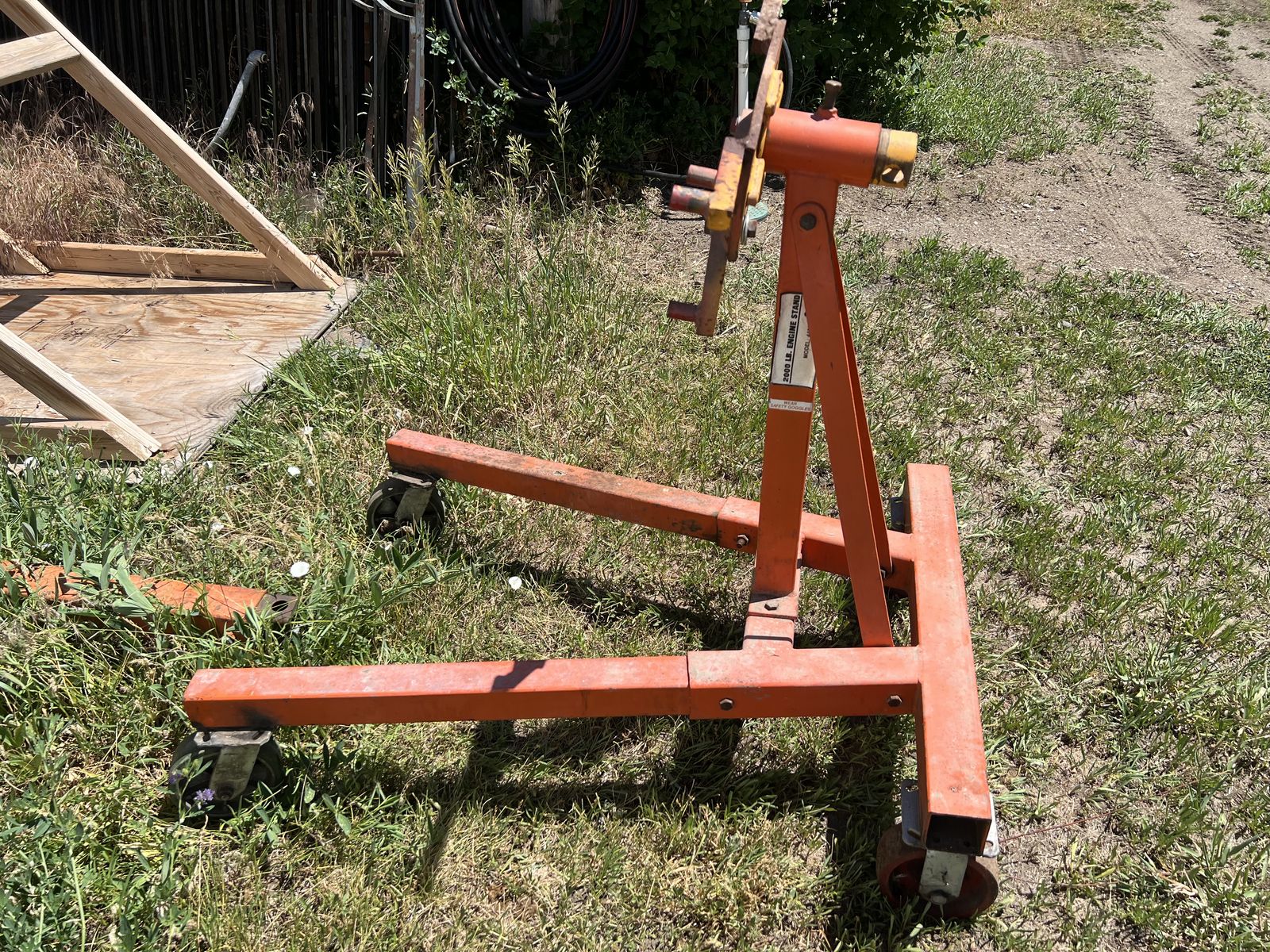 Engine hoist and stand
